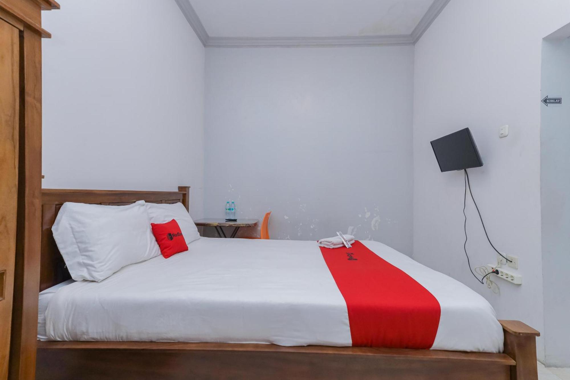 Reddoorz At Pondok Candra Surabaya Dış mekan fotoğraf