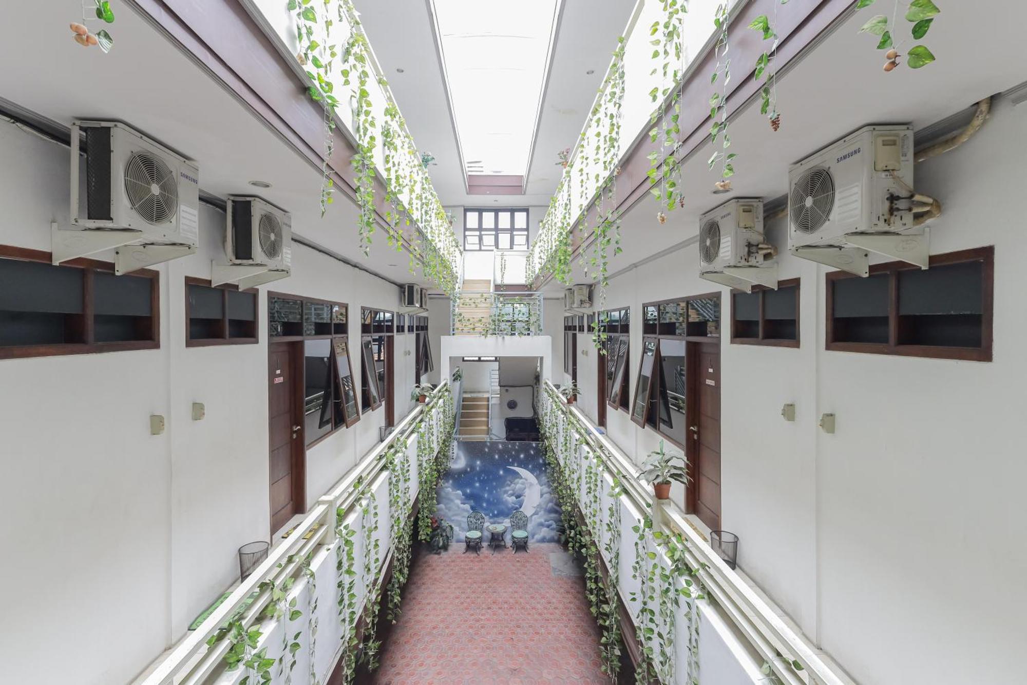 Reddoorz At Pondok Candra Surabaya Dış mekan fotoğraf