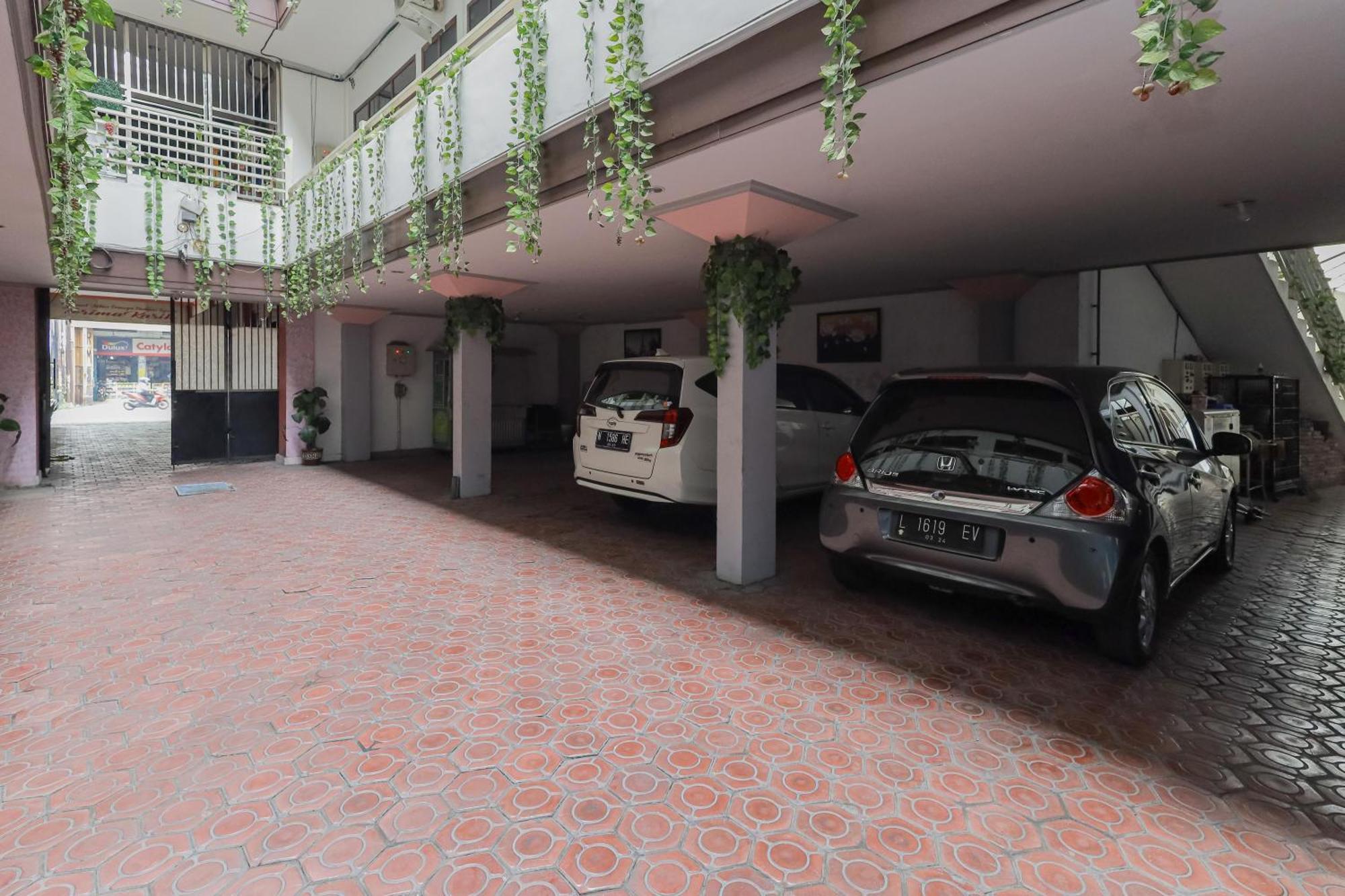 Reddoorz At Pondok Candra Surabaya Dış mekan fotoğraf