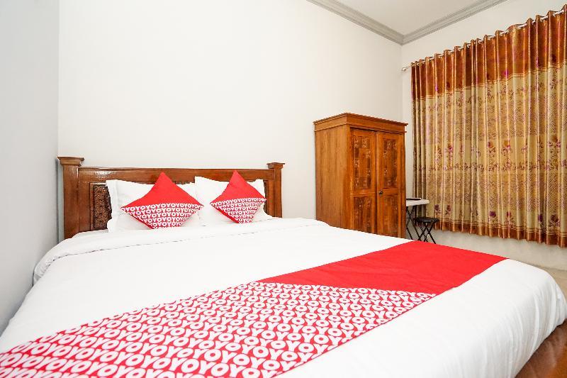 Reddoorz At Pondok Candra Surabaya Dış mekan fotoğraf